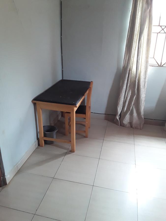 Bizay Hotel Sunyani Екстер'єр фото