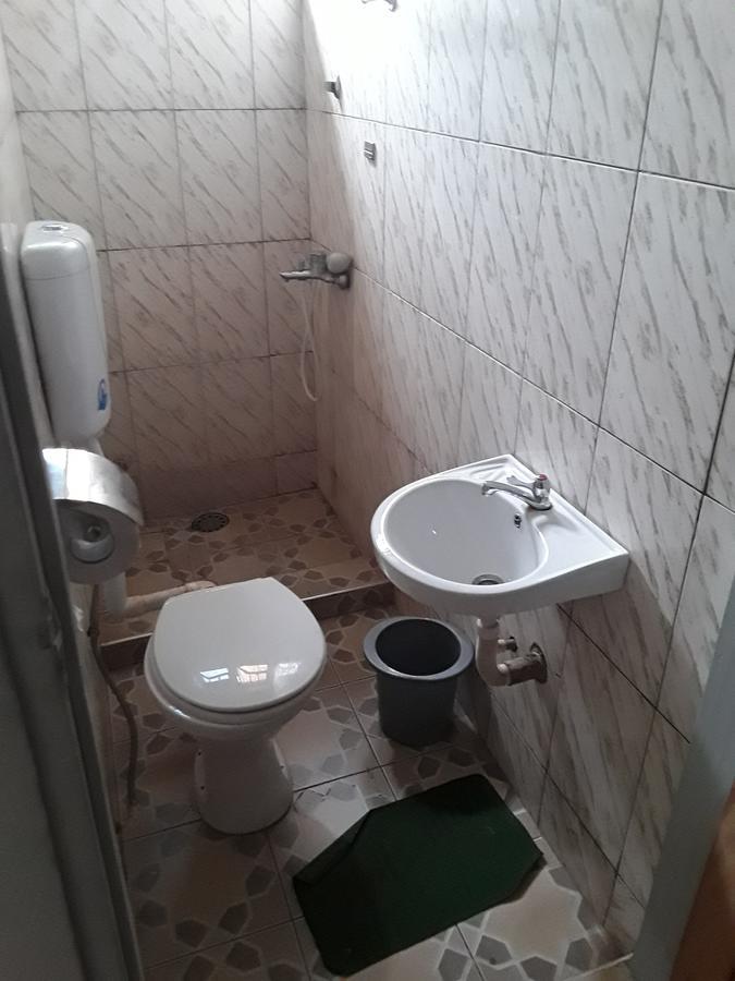 Bizay Hotel Sunyani Екстер'єр фото
